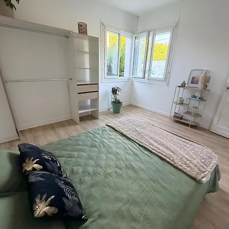 Tranquille Avec Jardin Apartment *